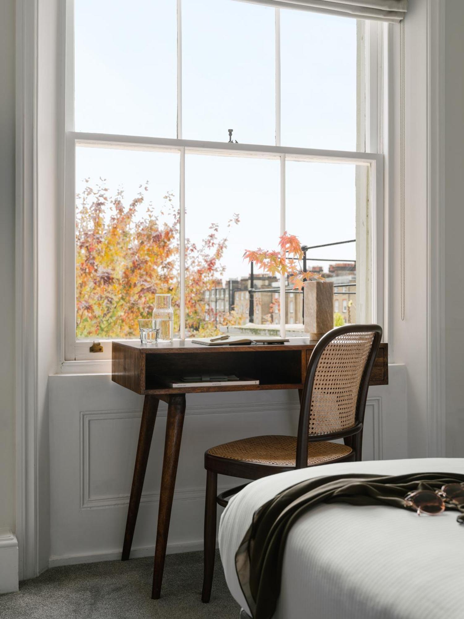 Kensington Gardens Hotel, Sonder By Marriott Bonvoy Лондон Екстериор снимка