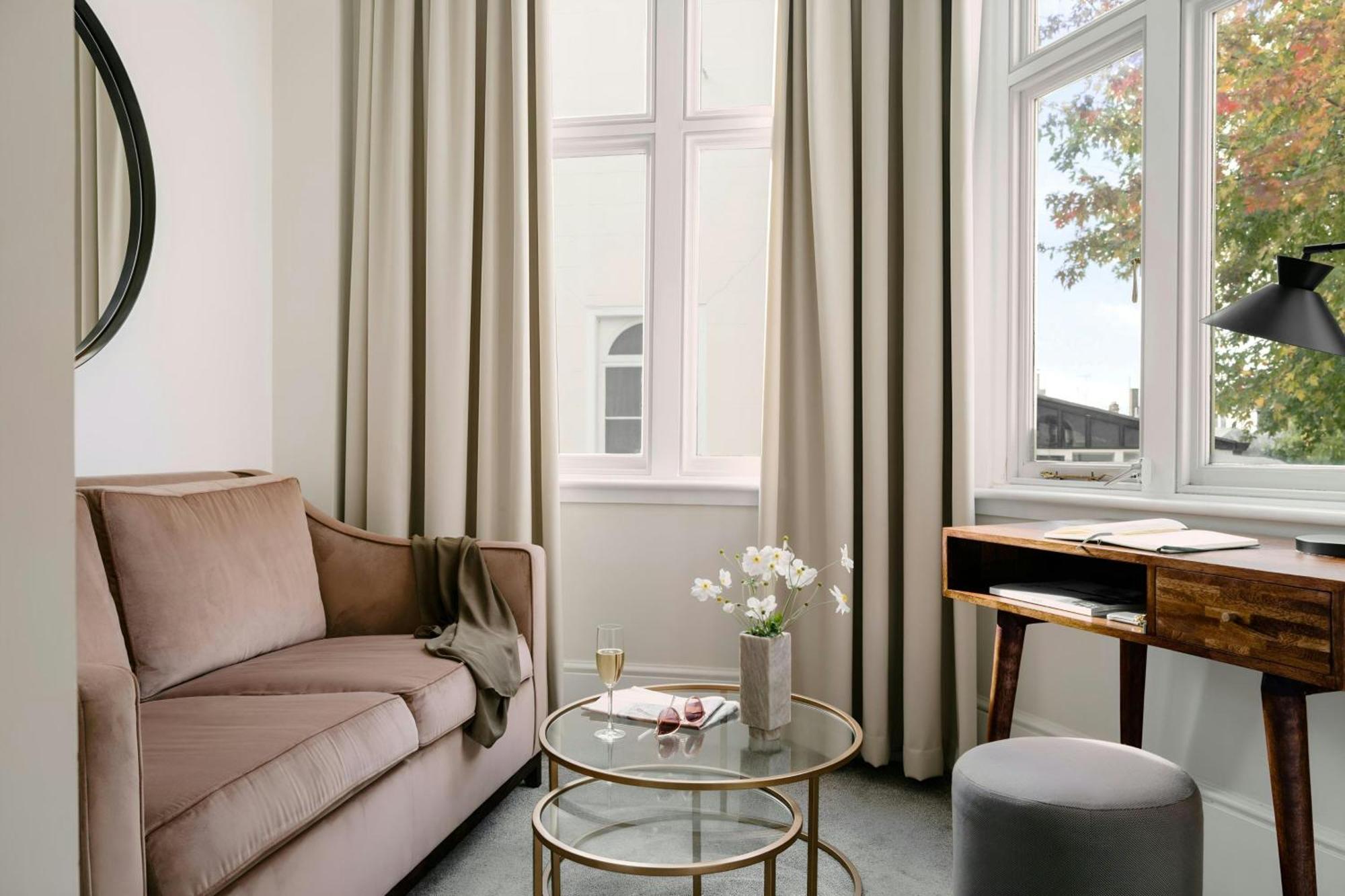 Kensington Gardens Hotel, Sonder By Marriott Bonvoy Лондон Екстериор снимка