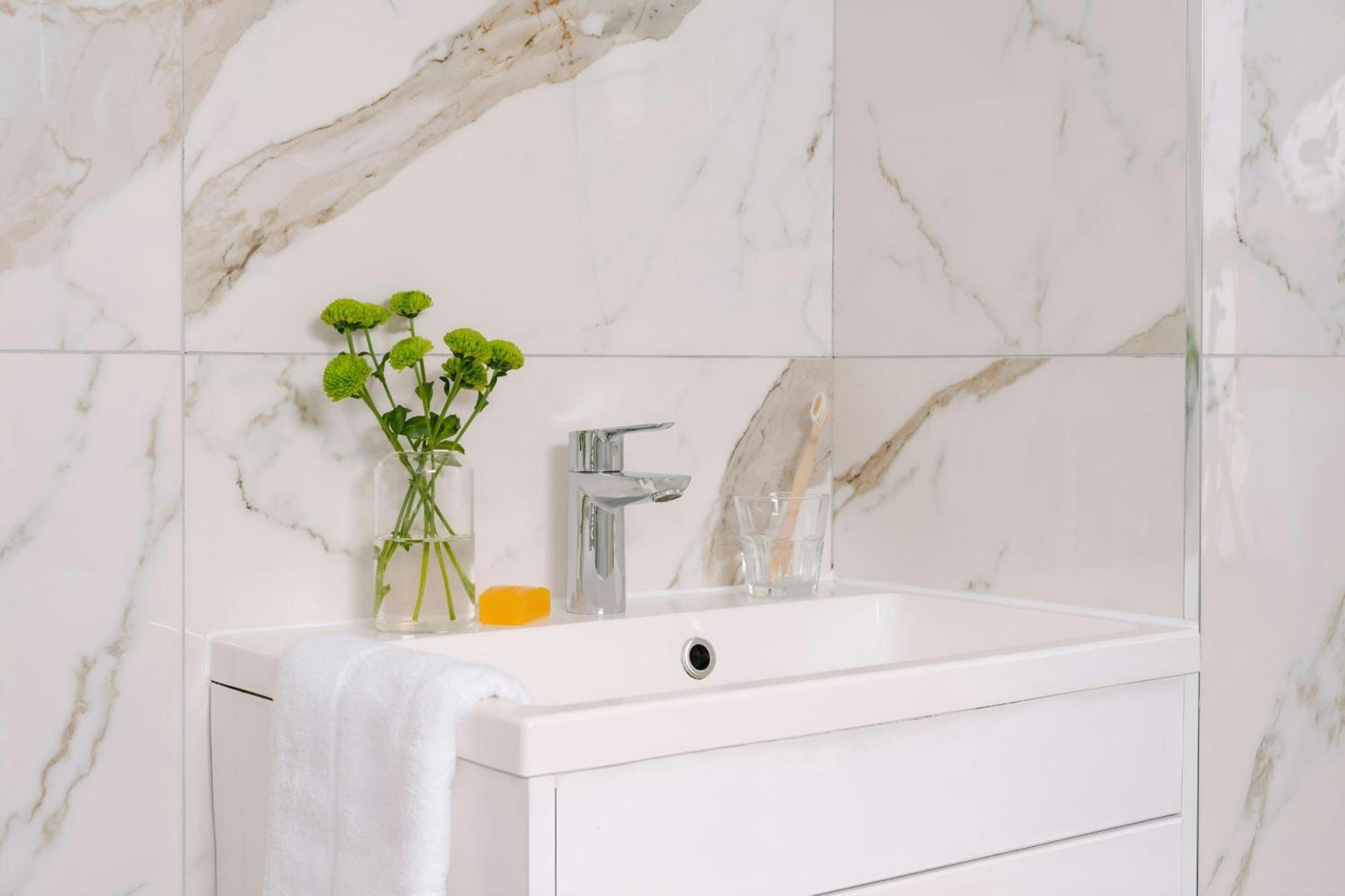 Kensington Gardens Hotel, Sonder By Marriott Bonvoy Лондон Екстериор снимка